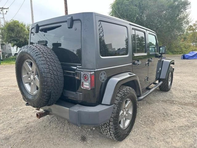 Jeep Wrangler UNLIMITED SPORT, снимка 4 - Автомобили и джипове - 48530778