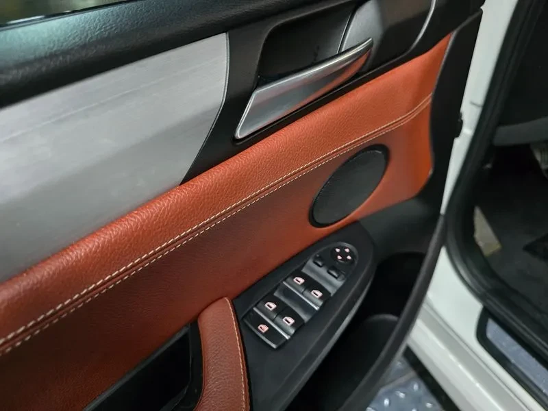 BMW X3 2.0d, снимка 11 - Автомобили и джипове - 54603123