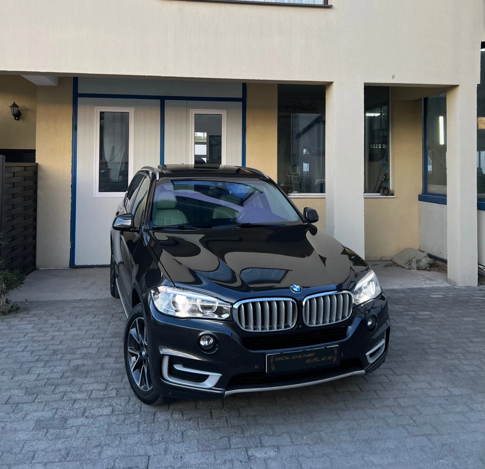 BMW X5 * LPG* KEYLESS* PANO* DIGITAL* , снимка 1