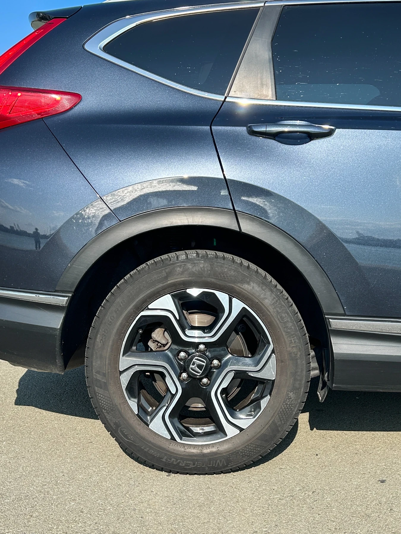 Honda Cr-v 1.5 VTEC Turbo - изображение 9