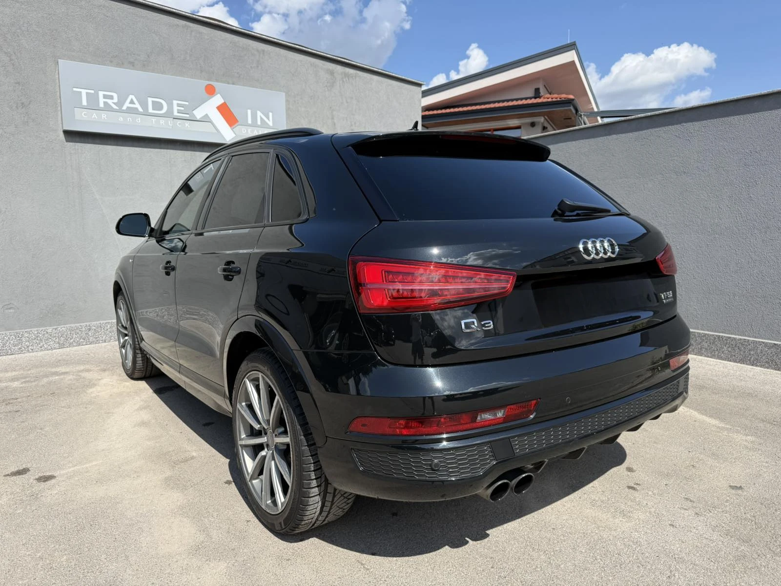 Audi Q3 Sportback 2.0 TFSI QUATTRO - изображение 6
