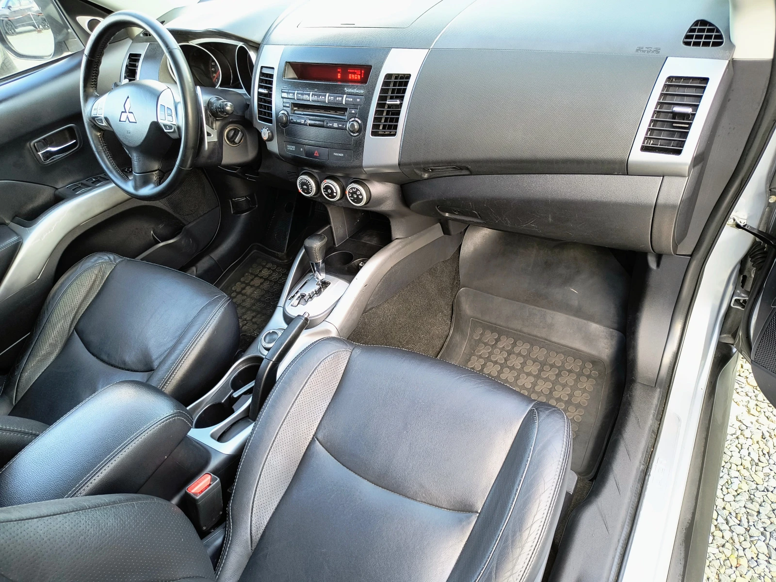 Mitsubishi Outlander 2.4-170 КС ГАЗ/БЕНЗИН AUTOMATIC!!!! - изображение 10