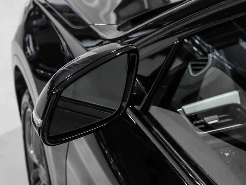 BMW X1 * xDrive28i / M Sport Pkg / Premium Essential Pkg  | Mobile.bg   13