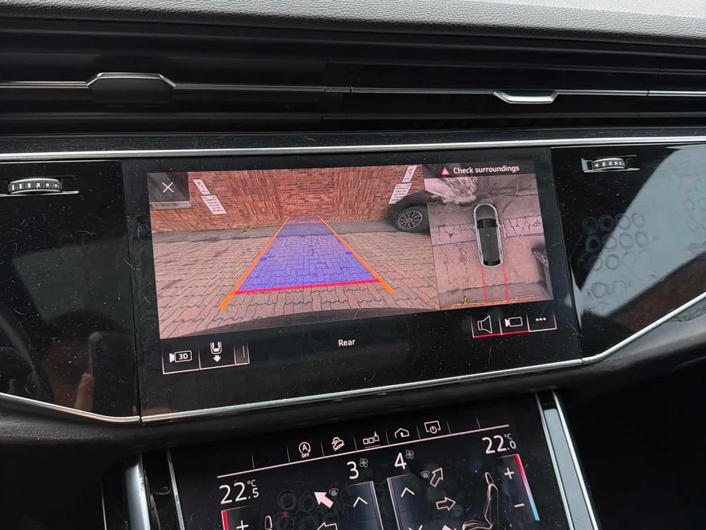 Audi Q8 Progressiv  CARFAX | Mobile.bg   11