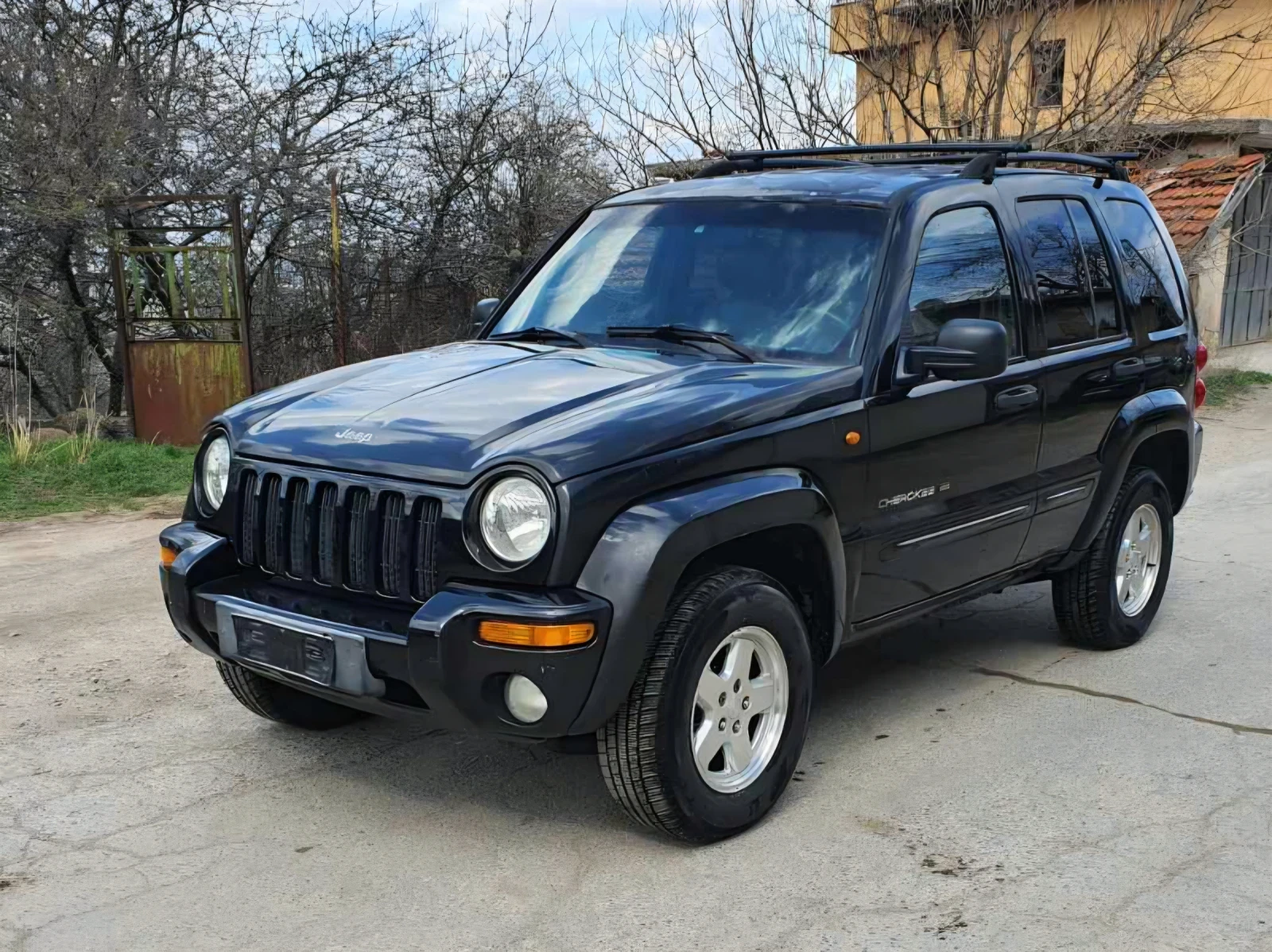 Jeep Cherokee Liberty KJ 2.5 CRD, снимка 10 - Автомобили и джипове - 53895348