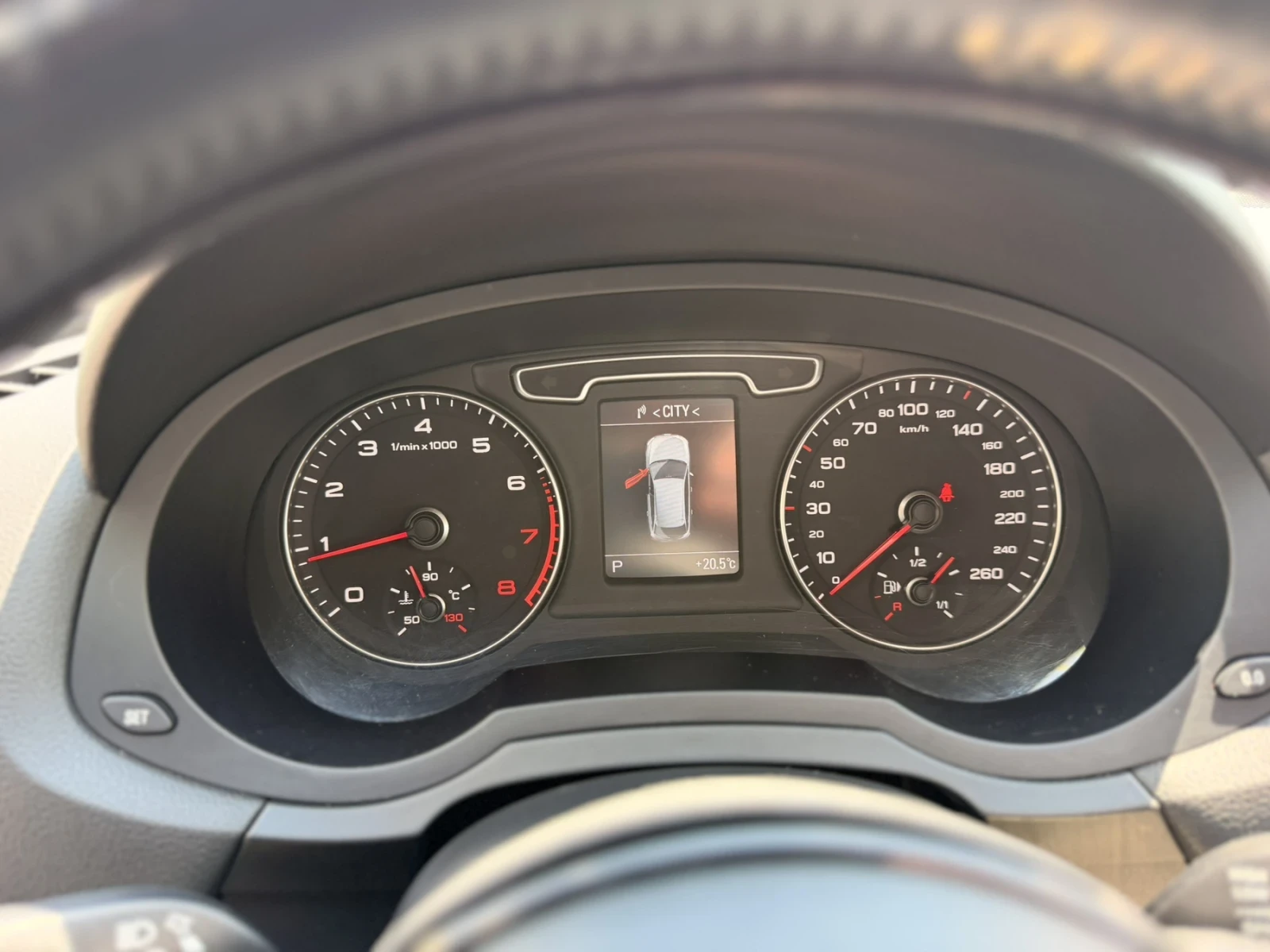 Audi Q3 Sportback RS package, снимка 11 - Автомобили и джипове - 54518030