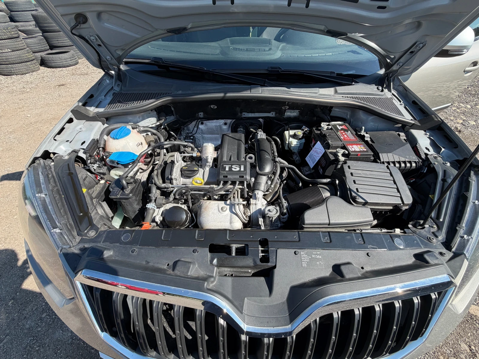 Skoda Yeti, снимка 8 - Автомобили и джипове - 54726751