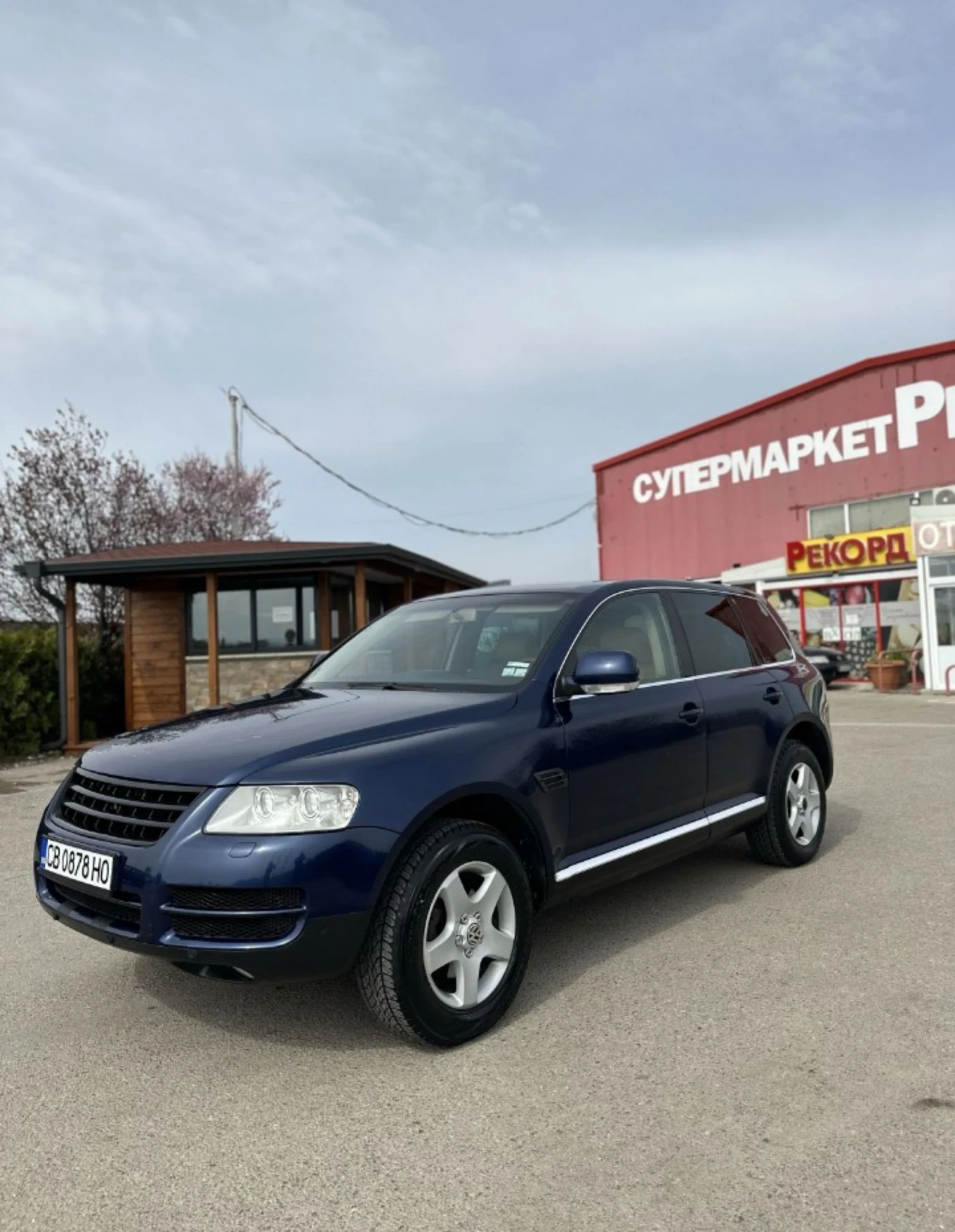 VW Touareg 2.5, снимка 3 - Автомобили и джипове - 54903093