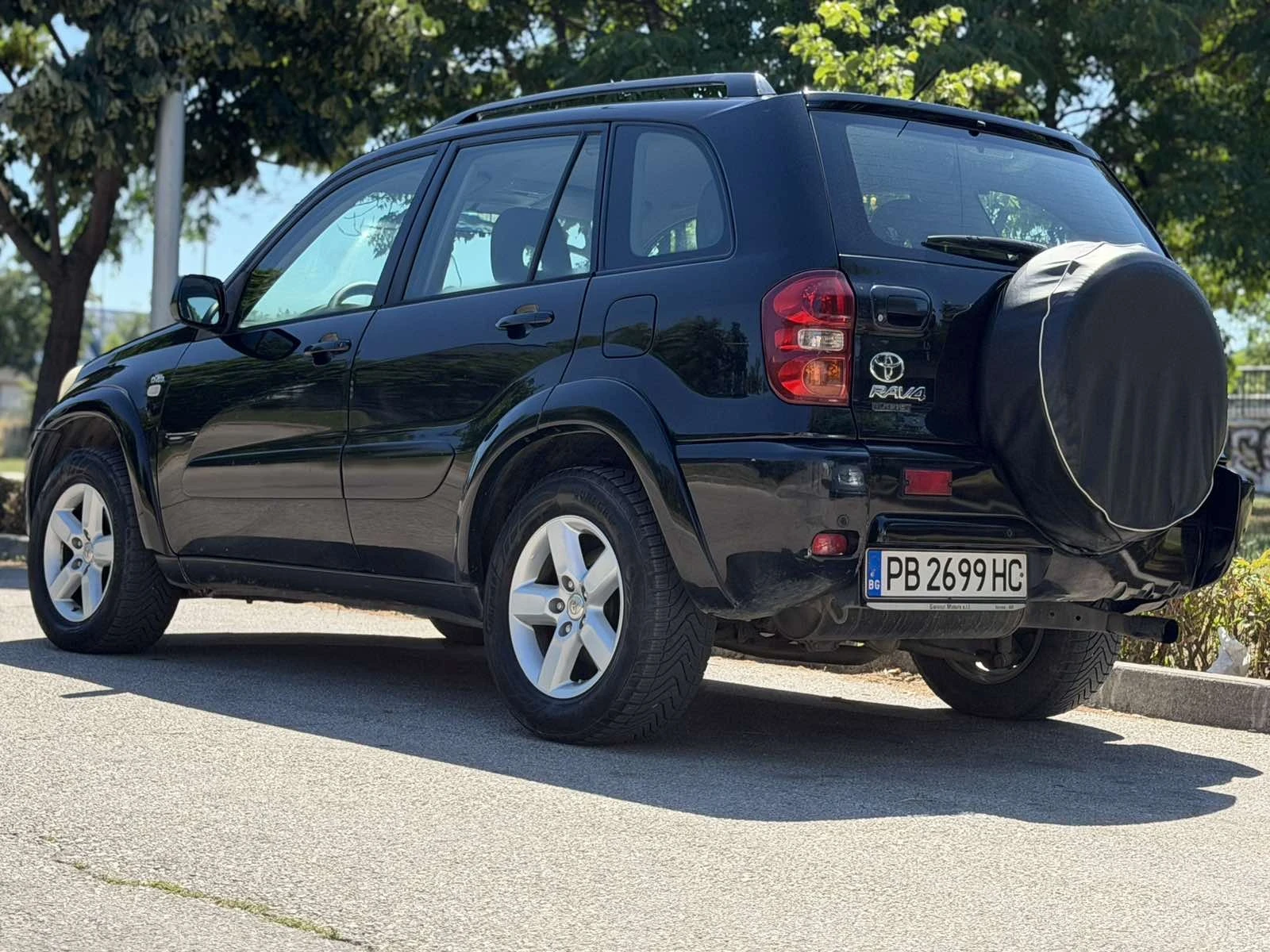 Toyota Rav4, снимка 8 - Автомобили и джипове - 55078571