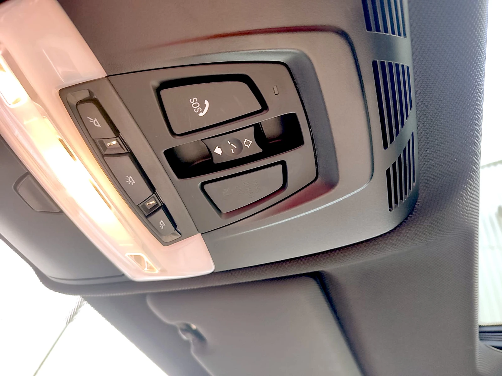 BMW X6 M INDIVIDUAL, снимка 14 - Автомобили и джипове - 55317493