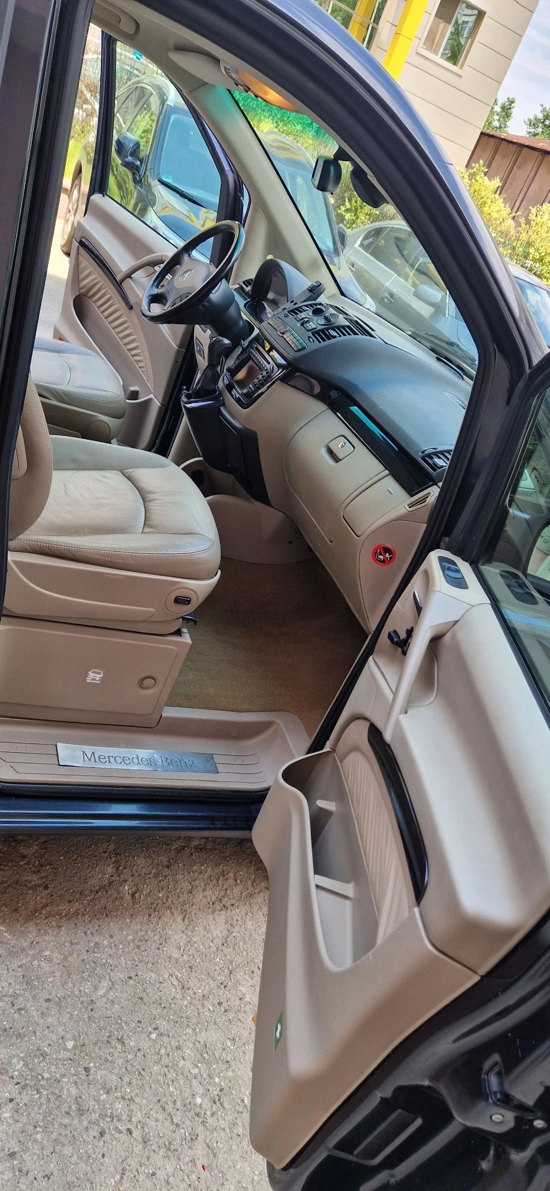 Mercedes-Benz Viano V6 3.7 Business , снимка 17 - Бусове и автобуси - 54889785