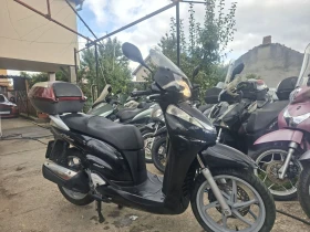 Обява за продажба на Honda Sh 300ie Оферта запазен работи супер  ~1 999 лв. - изображение 10