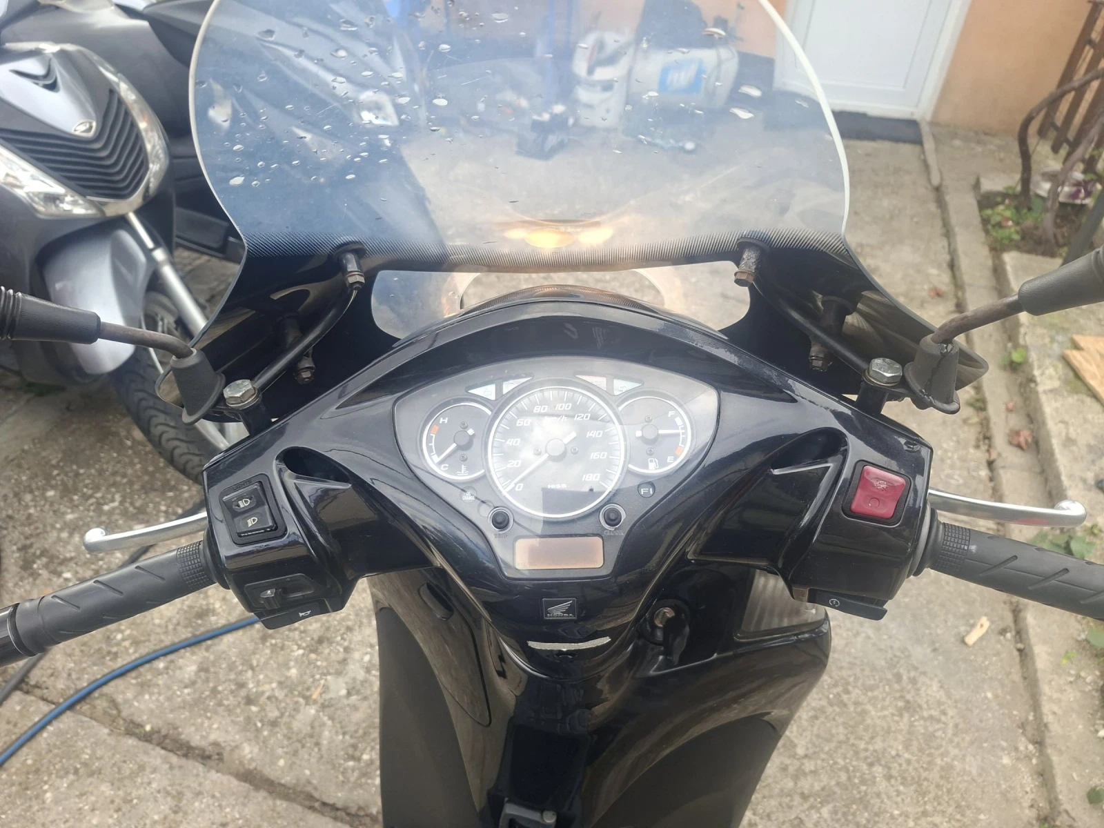 Honda Sh 300ie Оферта запазен работи супер  - изображение 9