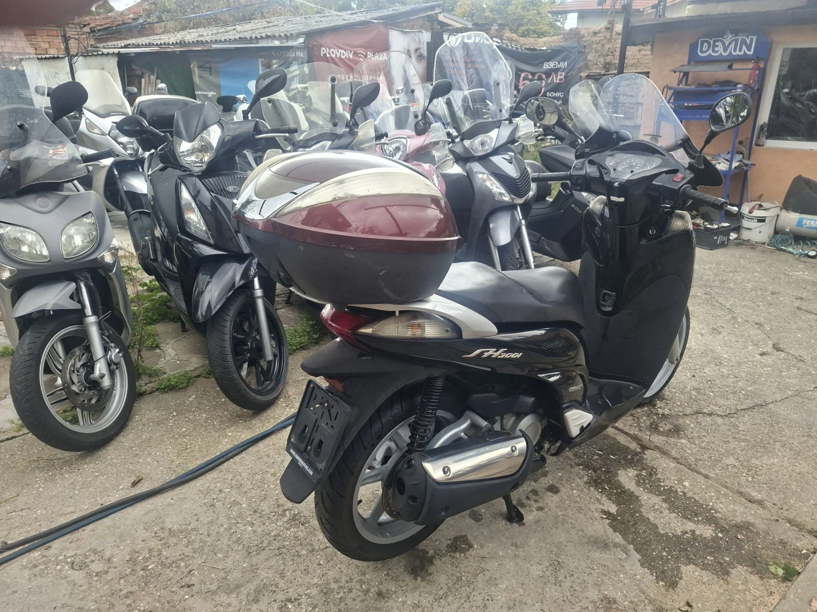 Honda Sh 300ie Оферта запазен работи супер  - изображение 8