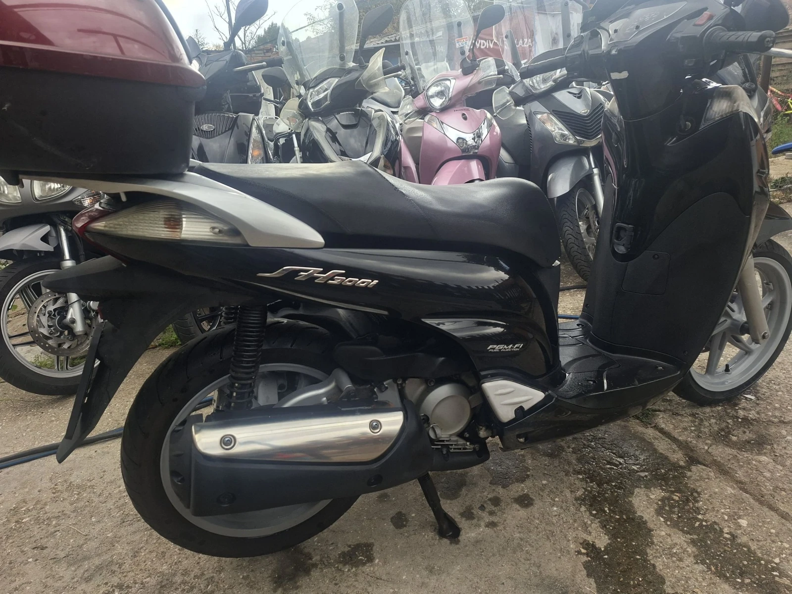Honda Sh 300ie Оферта запазен работи супер  - изображение 7