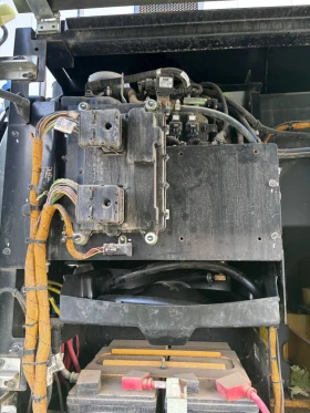 Багер Cat M 320 F , снимка 2