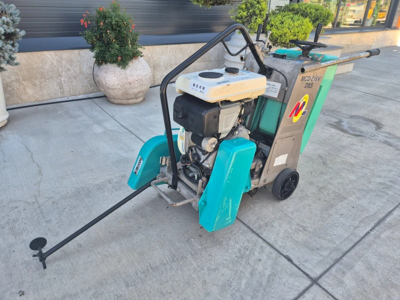 Други специализирани машини Друга ФУГОРЕЗ * MIKASA MCD216VDXS * КАТО НОВ, снимка 2 - Индустриална техника - 49458916