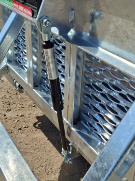 За автомобил Vlemmix MT 300/2 2700KG, снимка 14