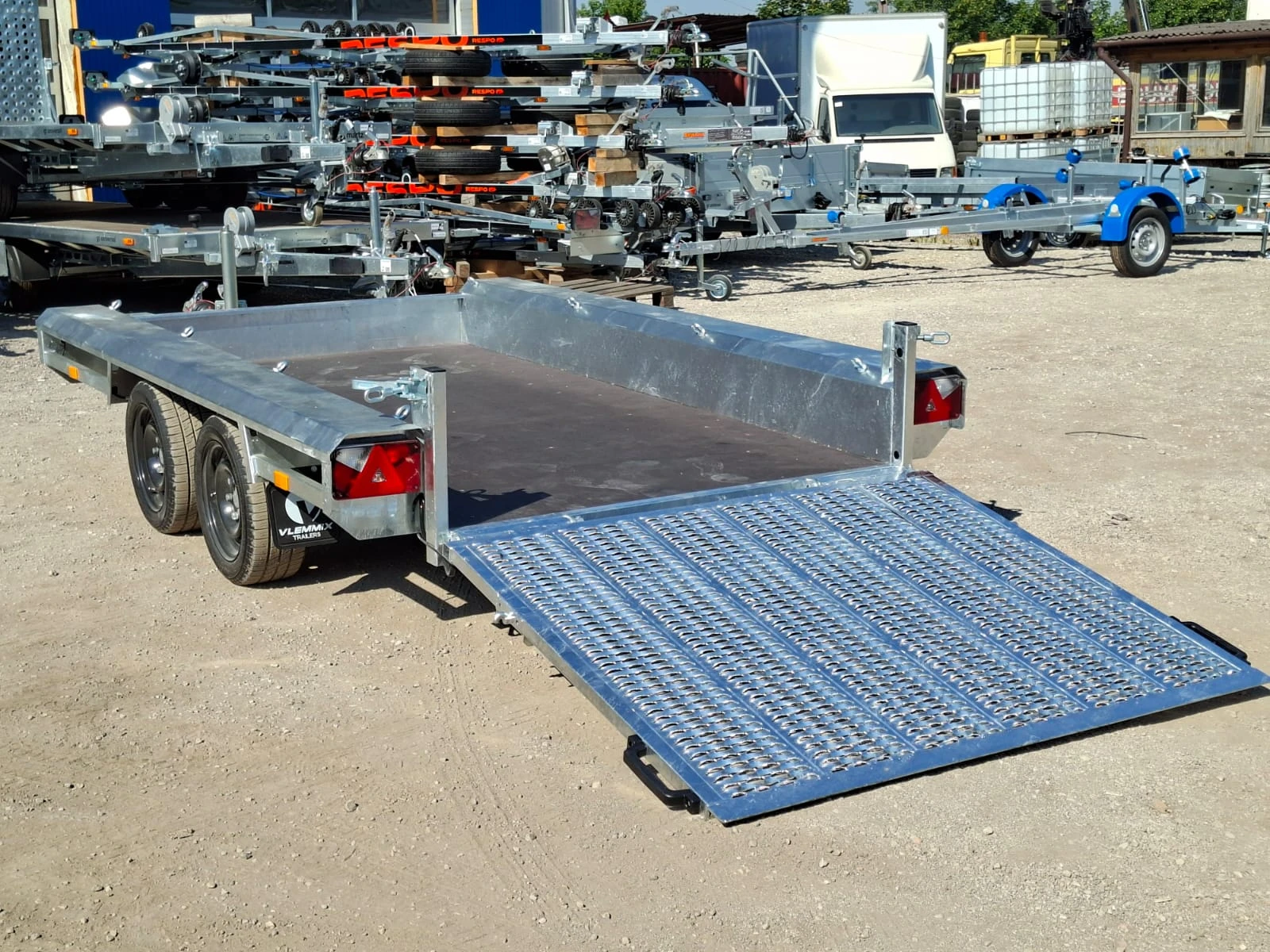 За автомобил Vlemmix MT 300/2 2700KG, снимка 7 - Ремаркета - 55098744