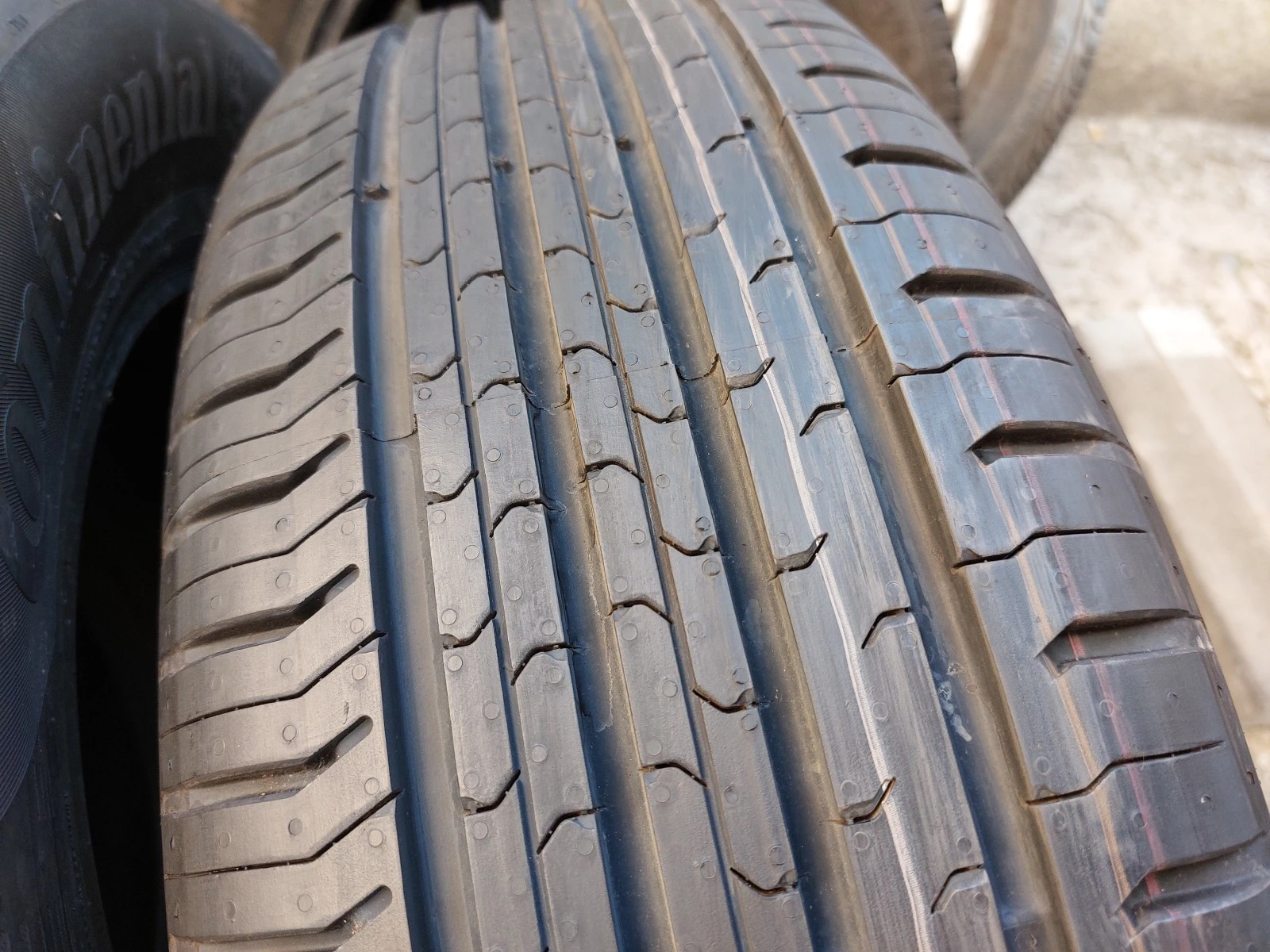 ���� 215/65R17 | Mobile.bg � ����������� 4