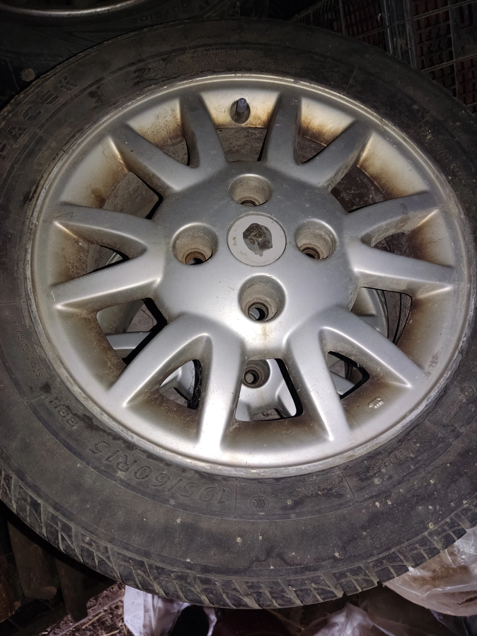    185/65R15  Nissan Primera | Mobile.bg   2