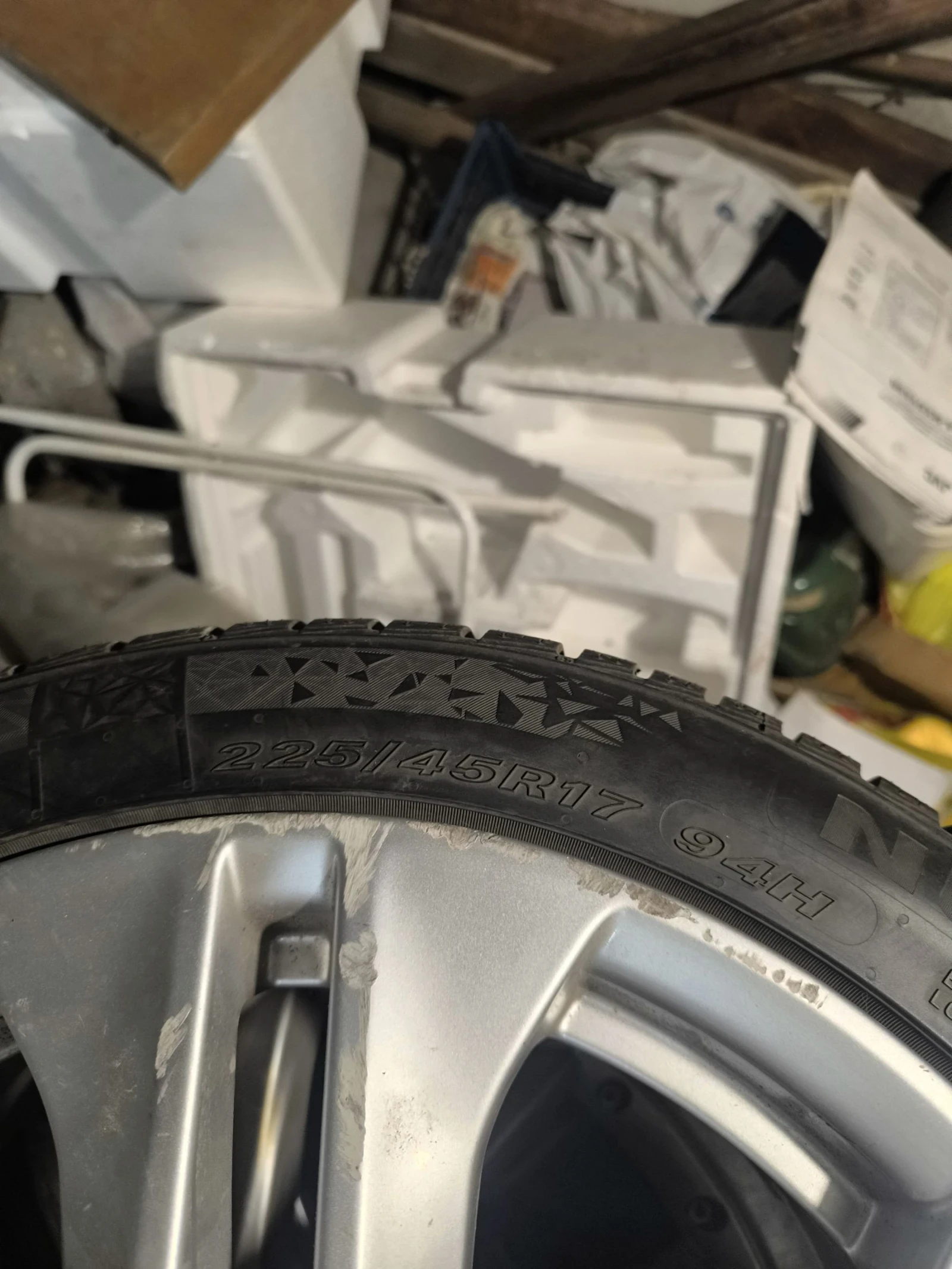 ���� � ������ 225/45R17 | Mobile.bg � ����������� 5