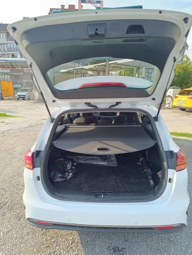 Kia Ceed Wagon 1, 5 Tурбо, снимка 7