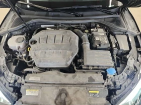 Audi A3 ПАНОРАМА* АМБИЕНТНО ОСВЕТЛЕНИЕ* КАРФАКС* , снимка 17