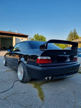 BMW 323, снимка 5