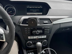 Mercedes-Benz C 63 AMG * CARFAX * ОПЦИЯ ЗА ФИНАНСИРАНЕ, снимка 9