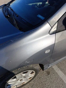 Honda Civic - 1400 € / 2738.16 лв. - 26966610 12