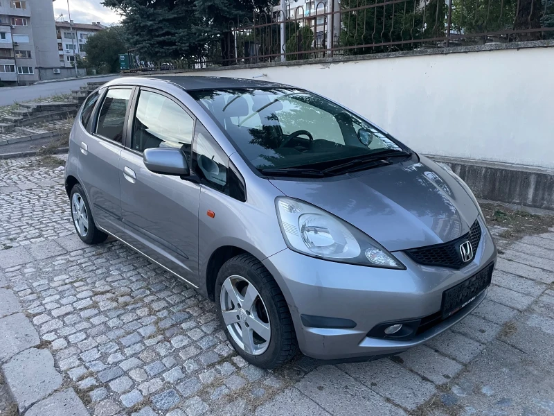 Honda Jazz, снимка 3 - Автомобили и джипове - 47476199