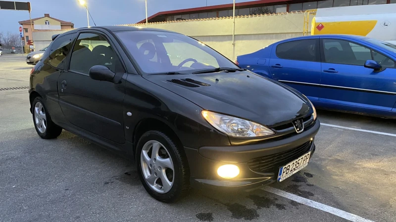 Peugeot 206, снимка 3 - Автомобили и джипове - 47822645