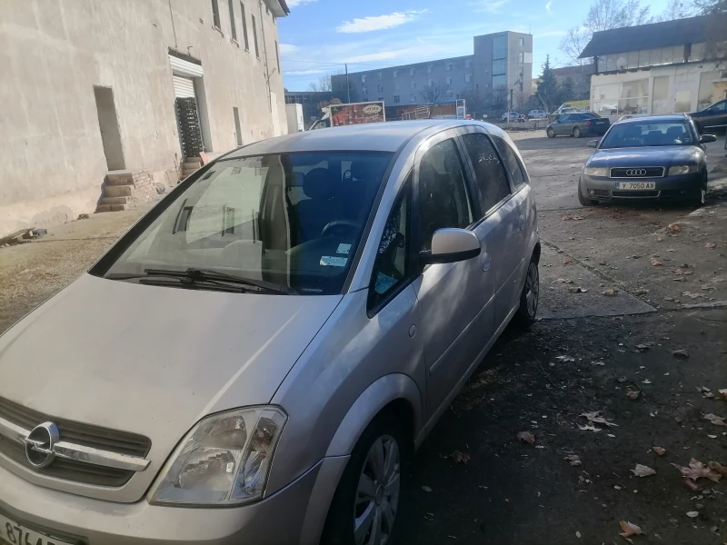 Opel Meriva, снимка 3 - Автомобили и джипове - 48376237