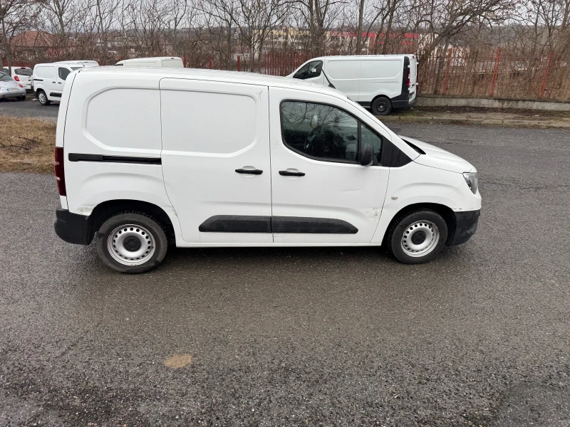 Opel Combo 1, 6, снимка 4 - Автомобили и джипове - 49178259