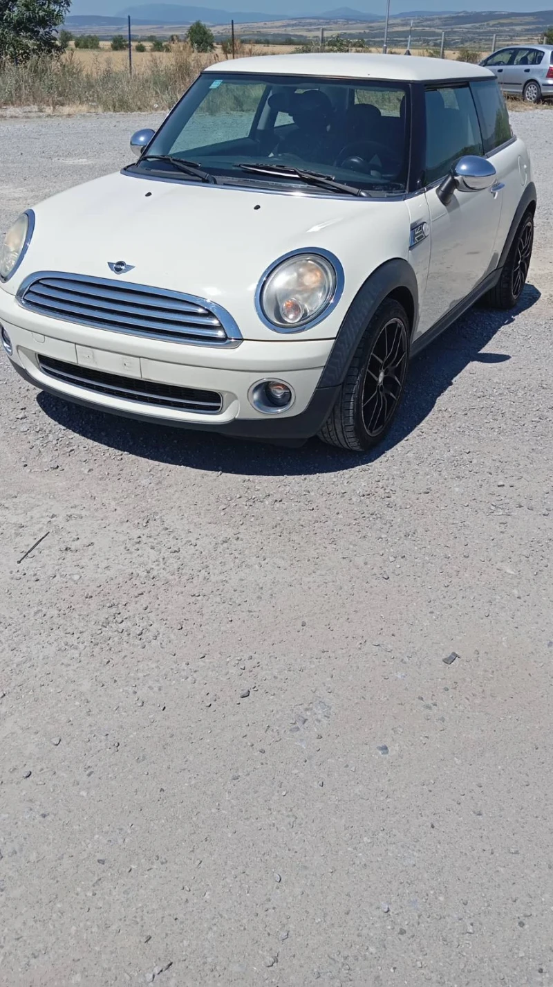 Mini Cooper 1, 4 бензин , 95 к.с., снимка 4 - Автомобили и джипове - 49185254