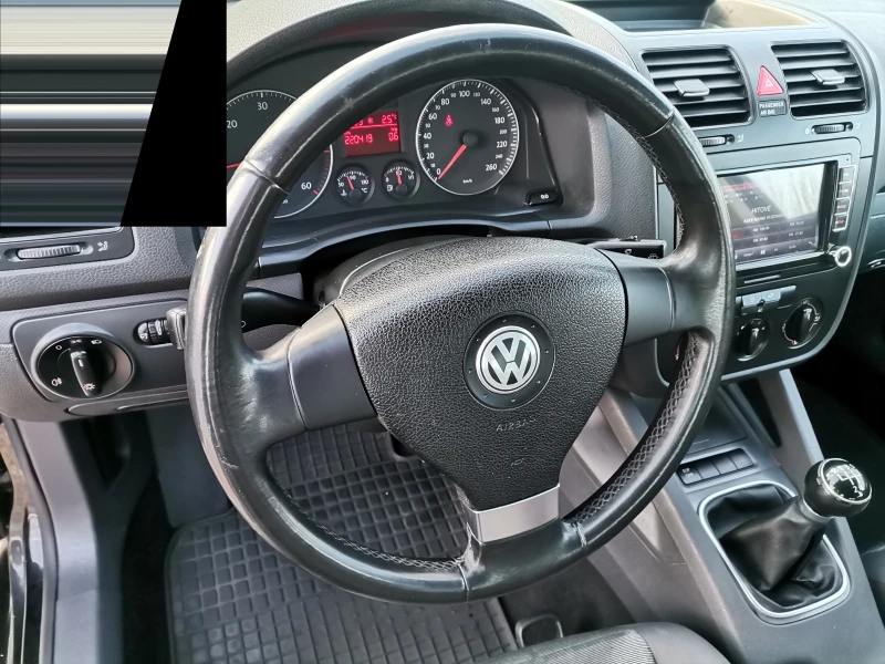 VW Golf 1.9 TDI 90к.с, снимка 11 - Автомобили и джипове - 49240546