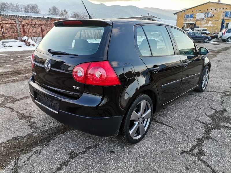 VW Golf 1.9 TDI 90к.с, снимка 4 - Автомобили и джипове - 49240546