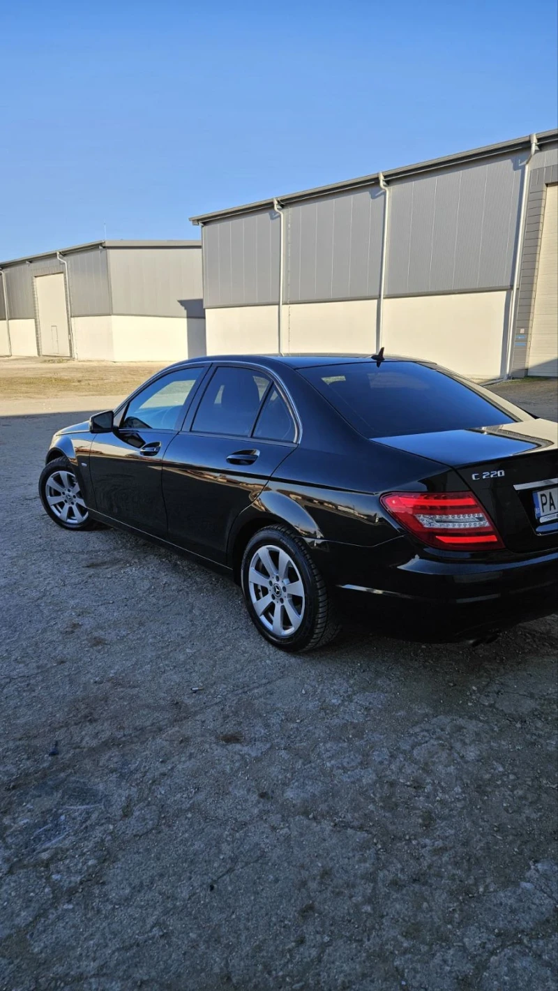 Mercedes-Benz C 200 2.2  136кс., снимка 4 - Автомобили и джипове - 49426372