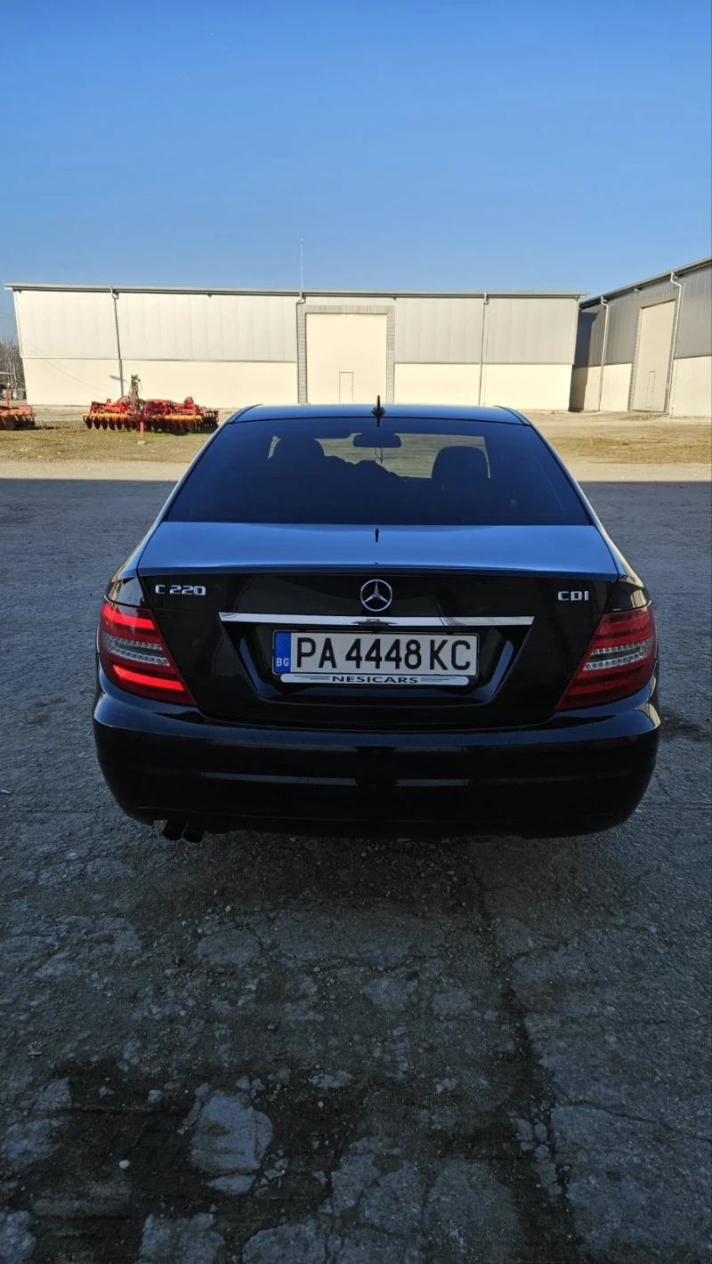 Mercedes-Benz C 200 2.2  136кс., снимка 6 - Автомобили и джипове - 49426372