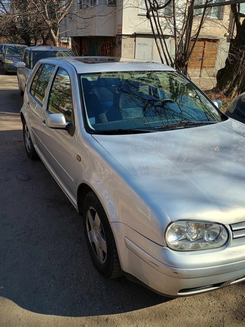 VW Golf 1.9 TDI, снимка 2 - Автомобили и джипове - 49590694