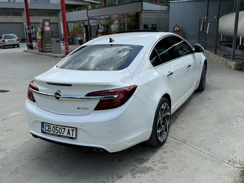 Opel Insignia OPC 4x4 , снимка 3 - Автомобили и джипове - 52426158