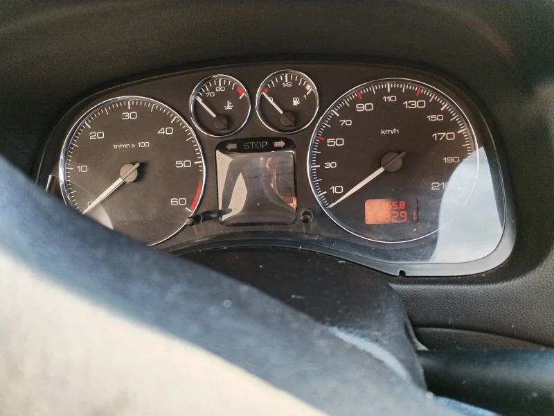 Peugeot 307, снимка 7 - Автомобили и джипове - 50920536