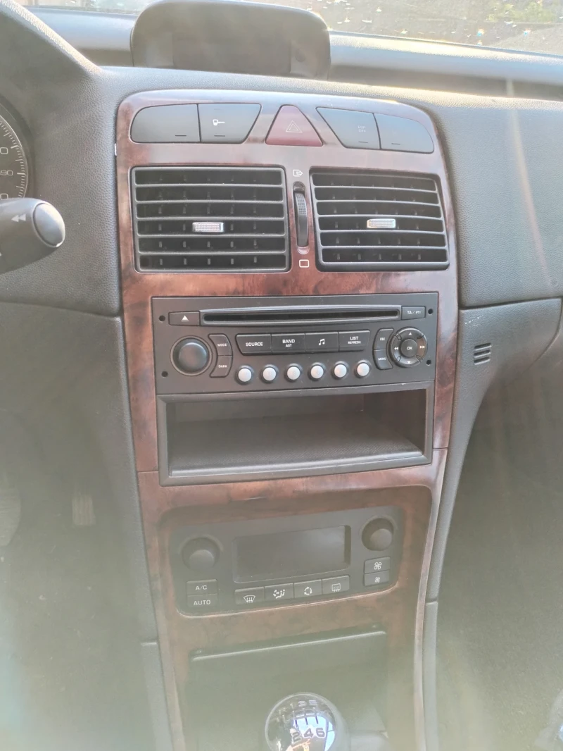 Peugeot 307, снимка 6 - Автомобили и джипове - 50920536