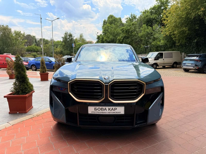 BMW XM, снимка 2 - Автомобили и джипове - 51093232