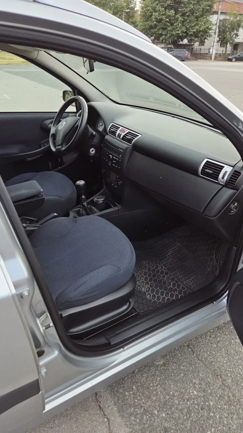 Fiat Stilo 1.9 Multijet, снимка 8 - Автомобили и джипове - 52731540
