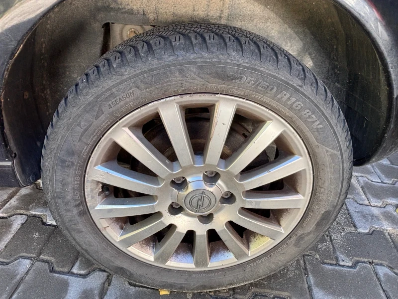 Opel Meriva 1.7 cdti, снимка 10 - Автомобили и джипове - 52105973