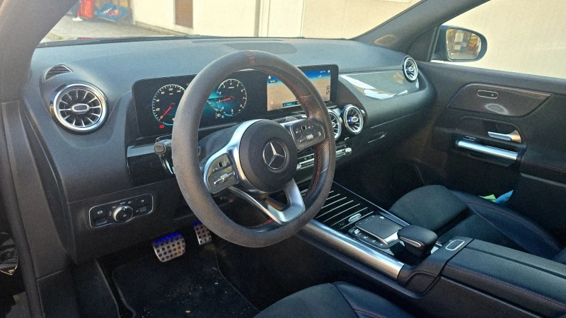 Mercedes-Benz GLA 250 2.0 Бензин/225 к.с/ 4 MATIC, снимка 12 - Автомобили и джипове - 52121967