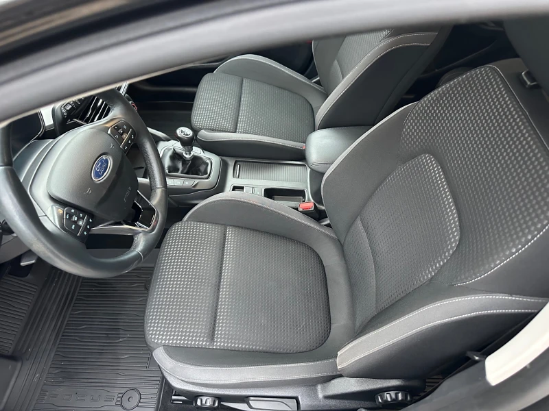 Ford Focus 1.5TDCI* LED* NAVI* 111585KM, снимка 11 - Автомобили и джипове - 52323228