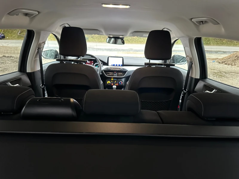 Ford Focus 1.5TDCI* LED* NAVI* 111585KM, снимка 8 - Автомобили и джипове - 52323228